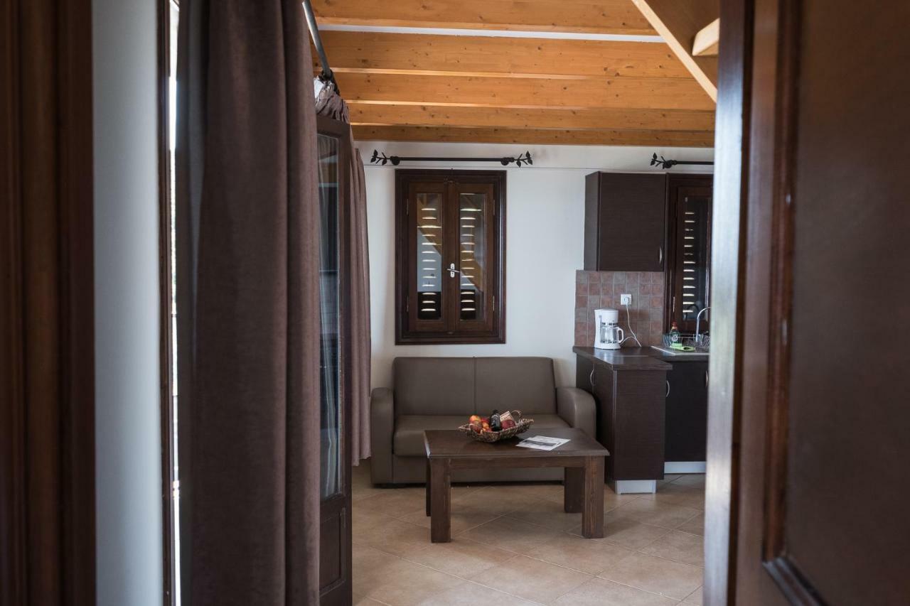 Ionion Fos Apart otel Nikiana Dış mekan fotoğraf